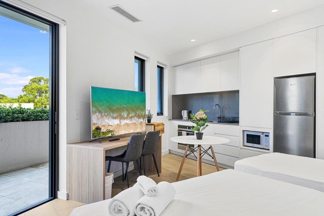 Studio For Long Term Tenants In Strathfield Cbd Sydney Eksteriør billede