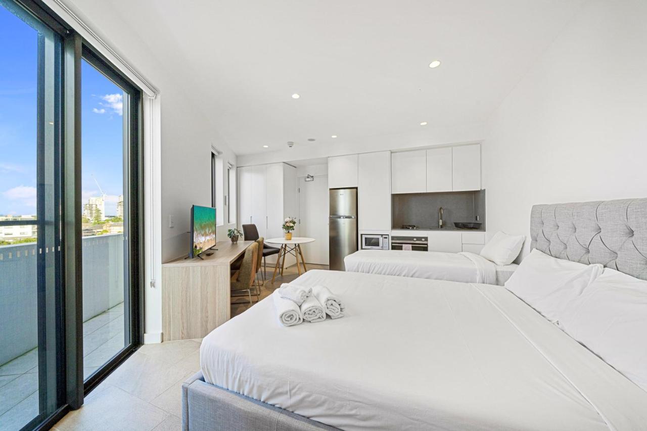 Studio For Long Term Tenants In Strathfield Cbd Sydney Eksteriør billede