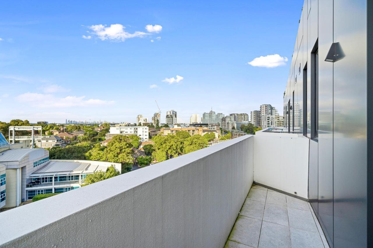 Studio For Long Term Tenants In Strathfield Cbd Sydney Eksteriør billede