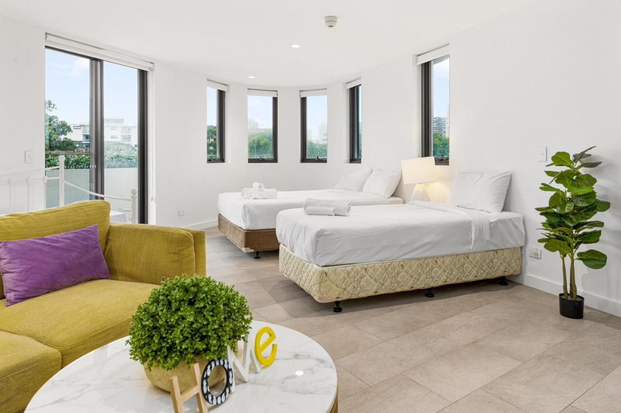 Studio For Long Term Tenants In Strathfield Cbd Sydney Eksteriør billede